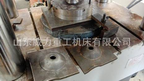 矿用锚杆托盘液压机3