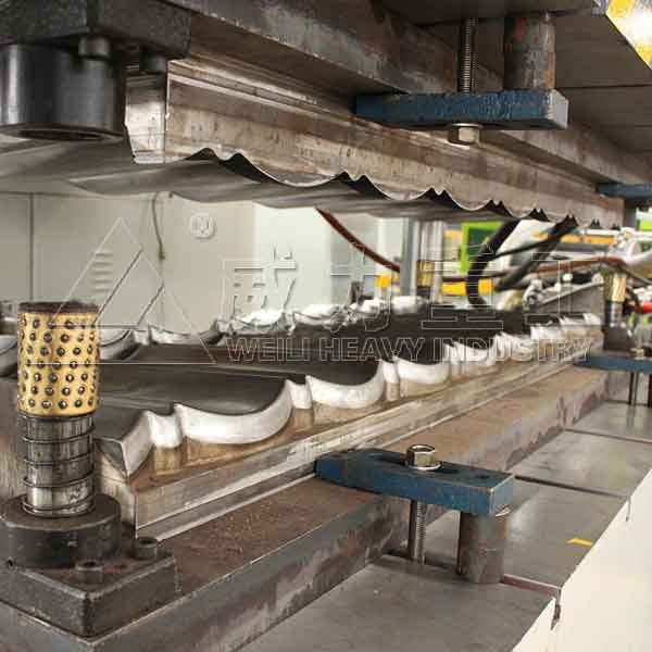 9659彩票网成型模具