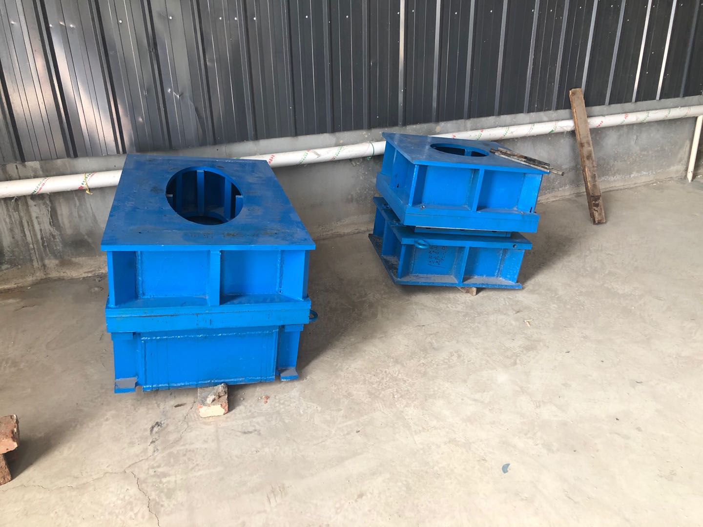 不锈钢水箱冲压板模具